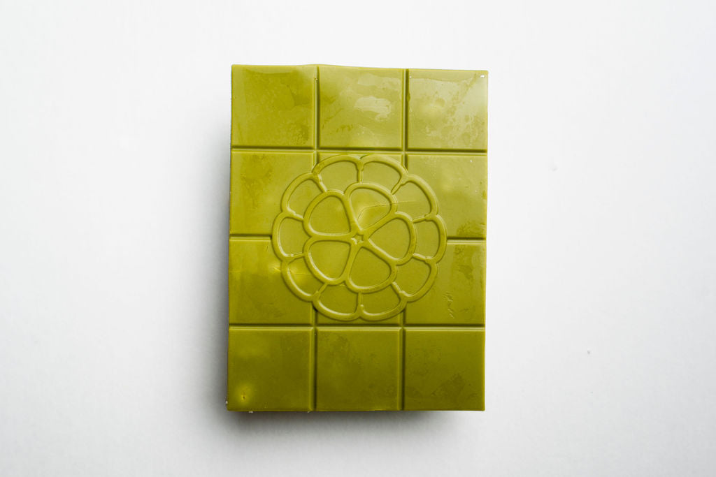 Coconut Matcha Macadamia White Chocolate – Valley Isle Chocolate